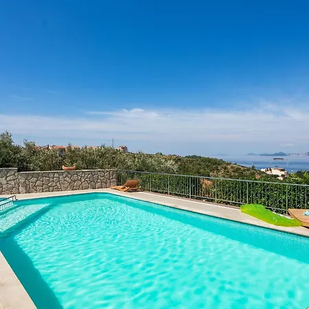 Bell Memories- Two Bedroom With Balcony And Sea View A3 * Cavtat