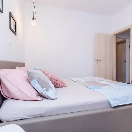 Bell Memories- Two Bedroom With Balcony And Sea View A3 *