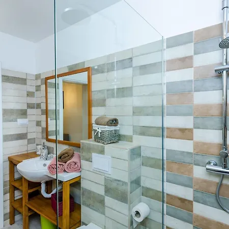 Bell Memories- Two Bedroom With Balcony And Sea View A3