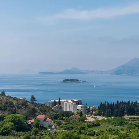 Bell Memories- Two Bedroom With Balcony And Sea View A3 *