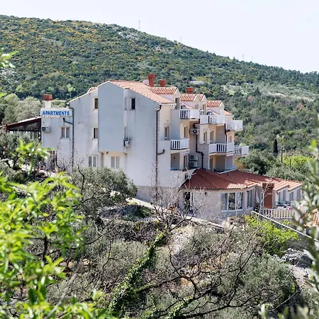 Bell Memories- Two Bedroom With Balcony And Sea View A3 *