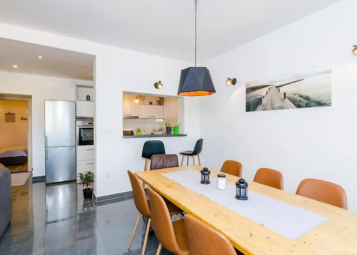 Bell Memories- Two Bedroom With Balcony And Sea View A3 Cavtat