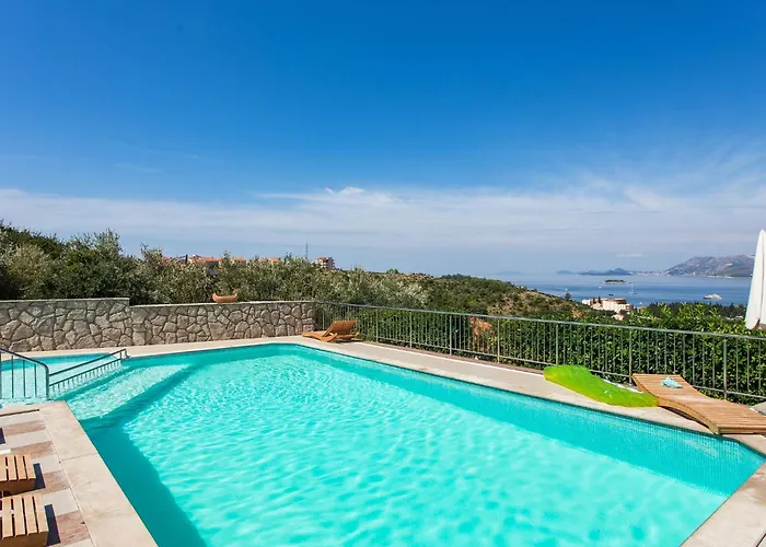 Bell Memories- Two Bedroom With Balcony And Sea View A3 * Cavtat