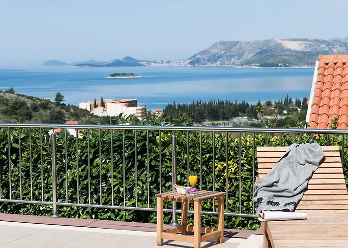 Bell Memories- Two Bedroom With Balcony And Sea View A3 Lejlighed Cavtat
